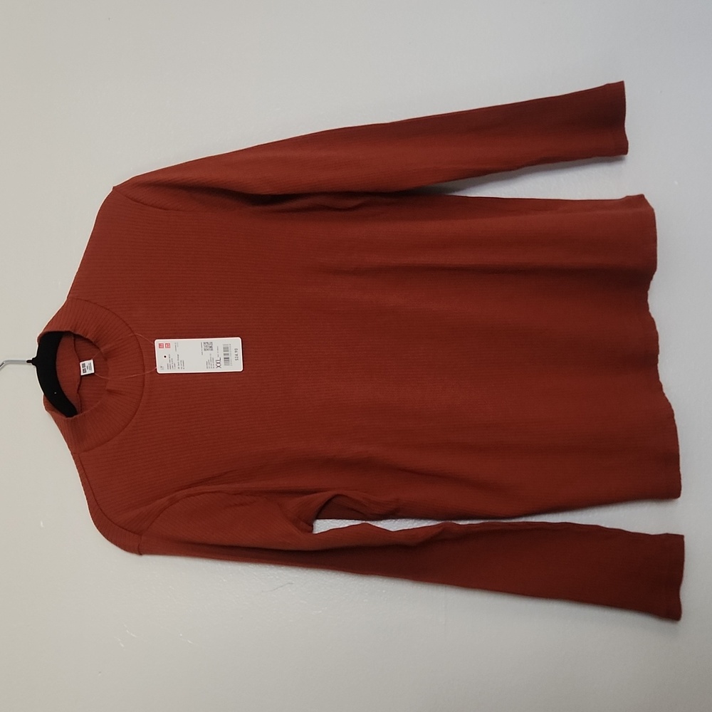 UniQlo Ribbed High Neck Long Sleeve T-shirt